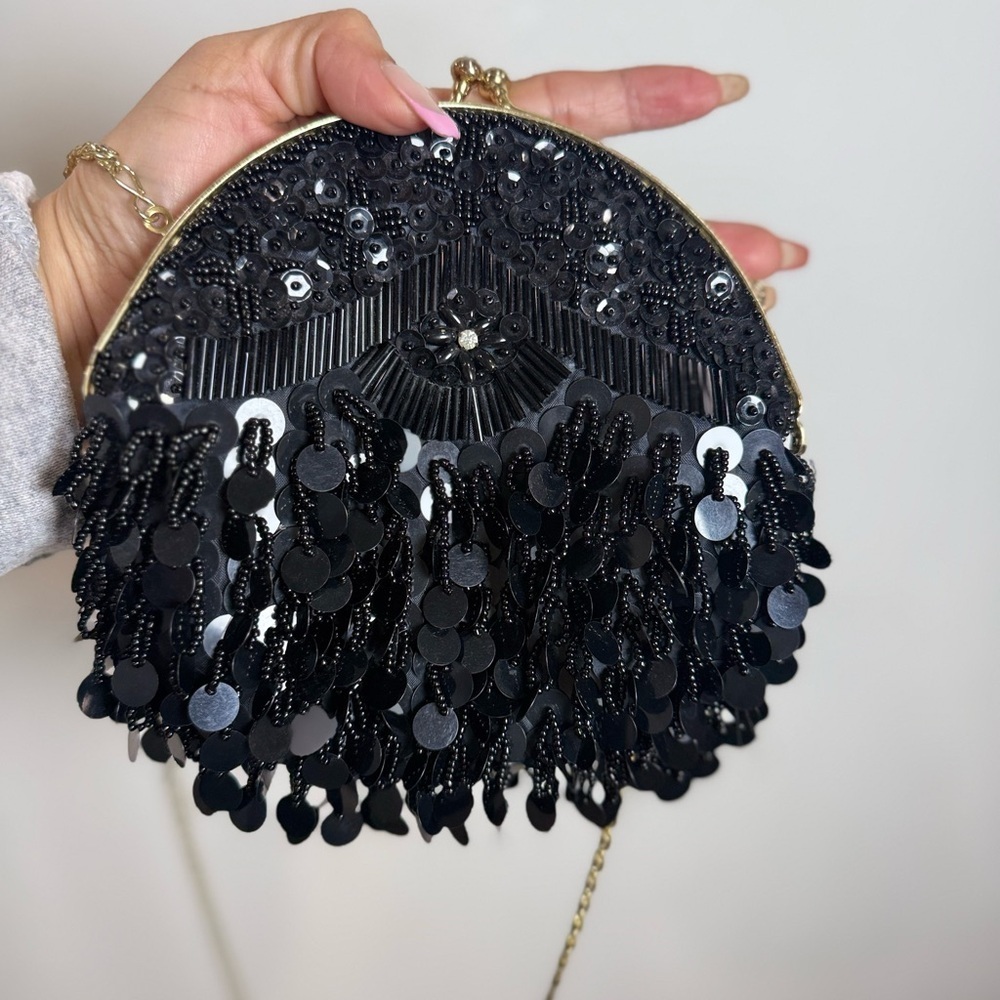 Vintage Black Beaded Sequin Fringe Clutch 90’s style - Picture 2 of 6